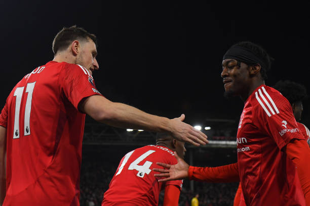 正是团队秉 正是团队秉